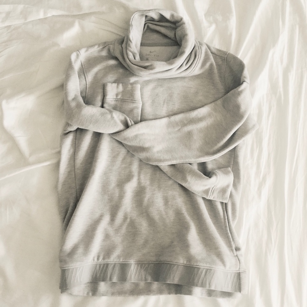 Nike Dri-Fit Marled Gray Cowl Neck Sweatshirt